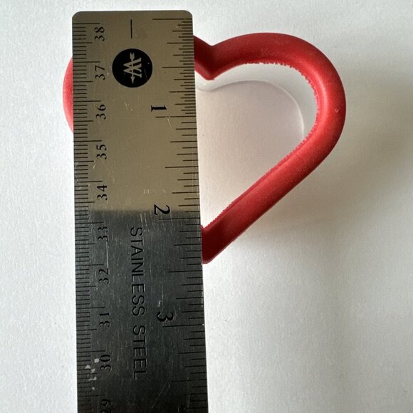 Heart Shaped Cookie Cutters Wilton Comfort Grip 2 Sizes - Picture 6 of 6